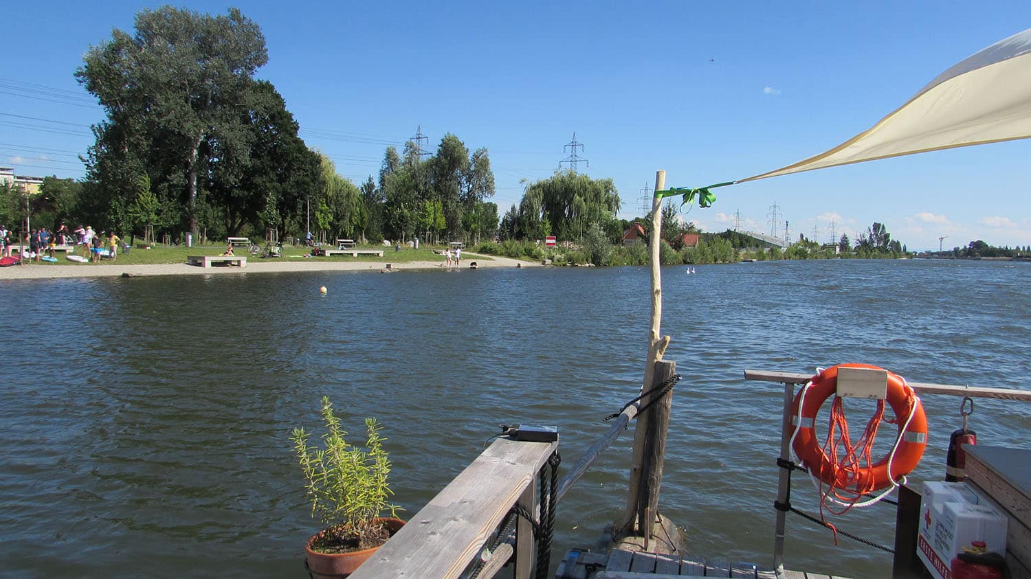 Floßfahren auf der Mur: Floßfahrt mit der Flößerei am Stadtstrand Graz